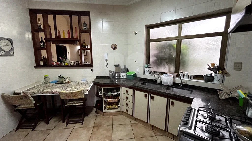 Casa à venda com 3 quartos, sendo 1 suíte, em Jardim Dos Estados, Poços de Caldas - MG