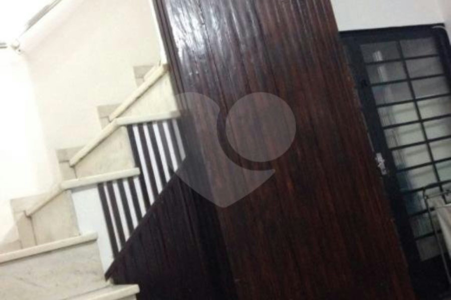 Sobrado à venda com 4 quartos em Santana, São Paulo, SP