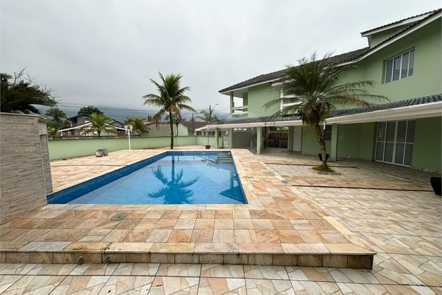 Casa à venda ou para alugar com 5 suítes em Morada da Praia, Bertioga, SP