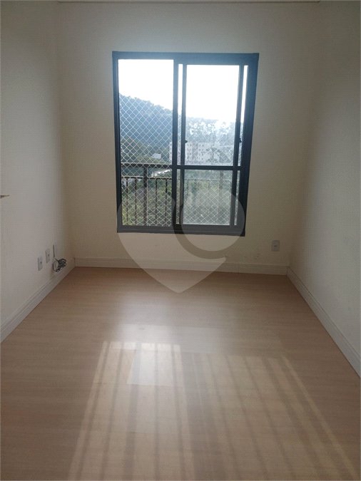 Apartamento à venda com 2 quartos em Lageado, Cotia, SP