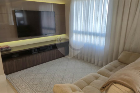 Apartamento à venda com 3 quartos, sendo 1 suíte, no Centro, São Bernardo do Campo, SP