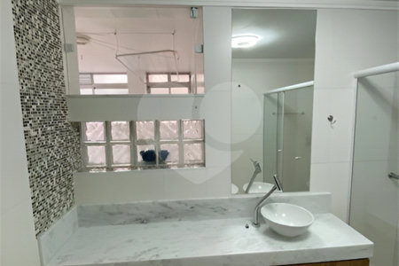 Apartamento à venda com 4 quartos, sendo 1 suíte, em Perdizes, São Paulo, SP