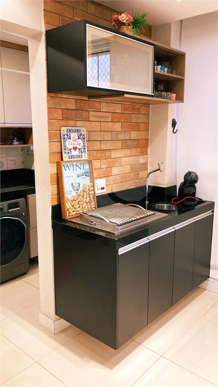 Apartamento à venda com 2 quartos em Vila Anastácio, São Paulo, SP