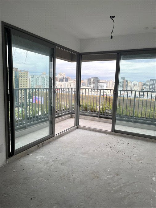 Apartamento à venda com 1 quarto em Indianópolis, São Paulo, SP