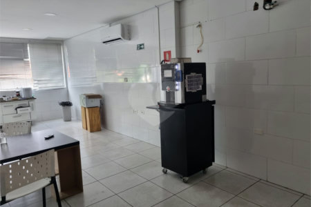 Prédio para alugar em Vila Constança, São Paulo, SP