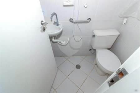 Apartamento à venda com 3 quartos, sendo 1 suíte, em Jardim Marajoara, São Paulo, SP