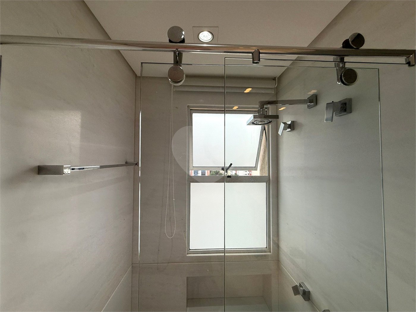 Apartamento à venda ou para alugar com 3 suítes em Perdizes, São Paulo, SP
