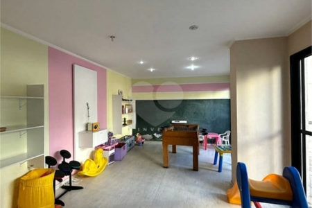 Apartamento para alugar com 3 quartos, sendo 1 suíte,  em Vila Andrade, São Paulo, SP