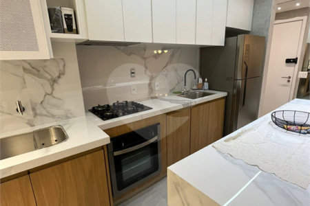 Apartamento à venda com 3 quartos, sendo 1 suíte, em Indianópolis, São Paulo, SP
