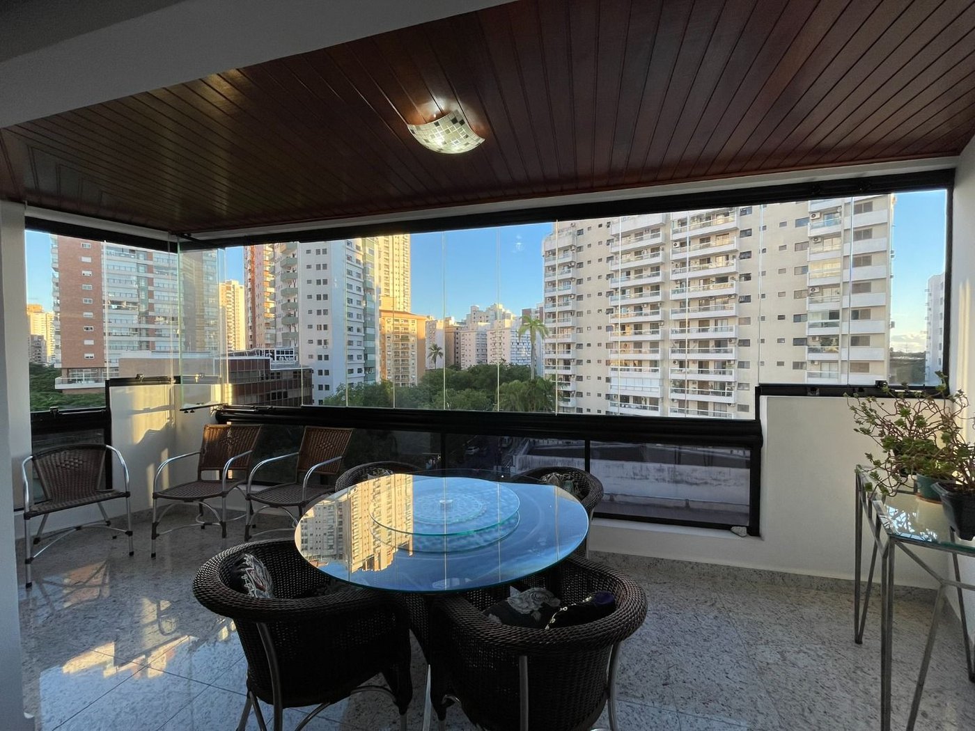Apartamento com 4 dormitórios à venda, 290 m² por R$ 2.200.000,00 - Boqueirão - Santos/SP