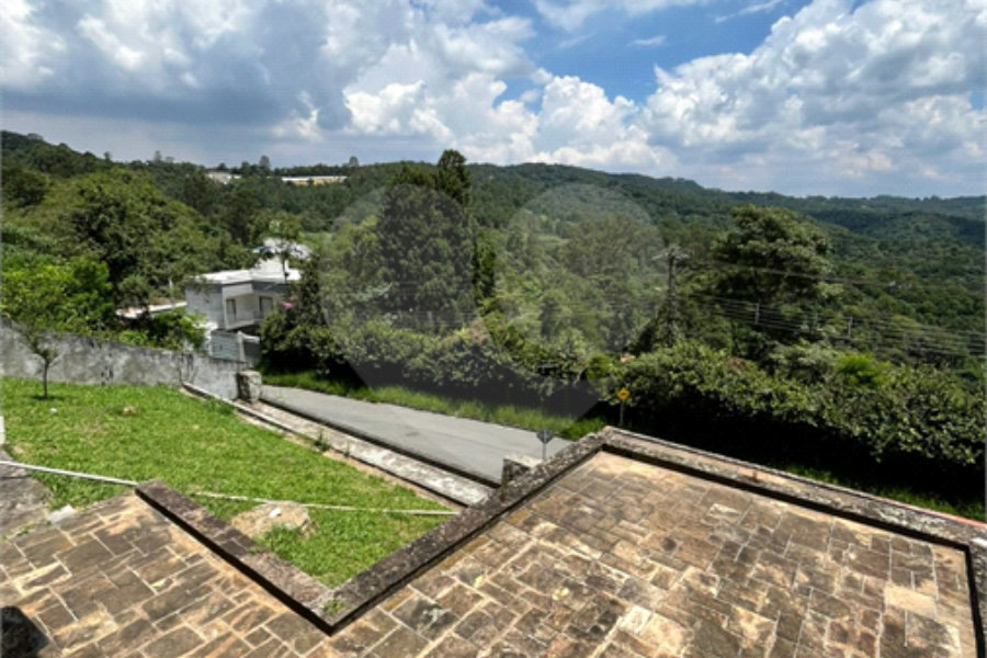 Casa à venda com 5 quartos em Luiz Fagundes, Mairiporã, SP