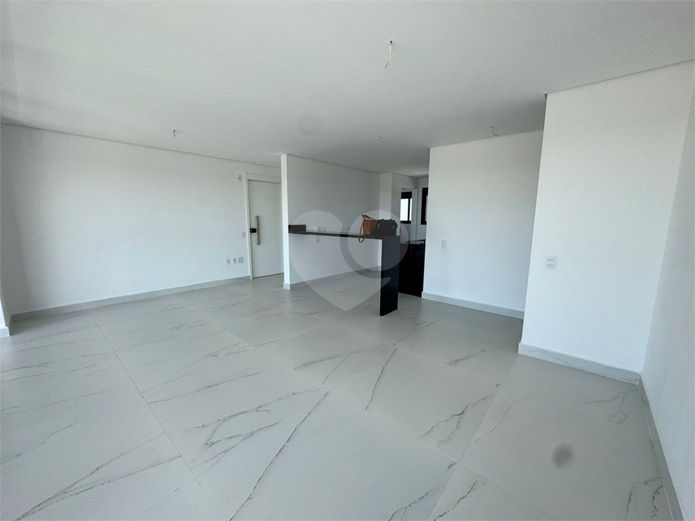 Apartamento à venda ou para alugar com 3 suítes em Parque Campolim, Sorocaba, SP