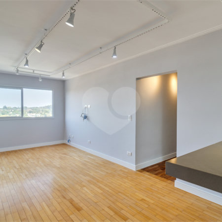 Apartamento à venda com 2 quartos, sendo 1 suíte,  em Santo Amaro, São Paulo, SP