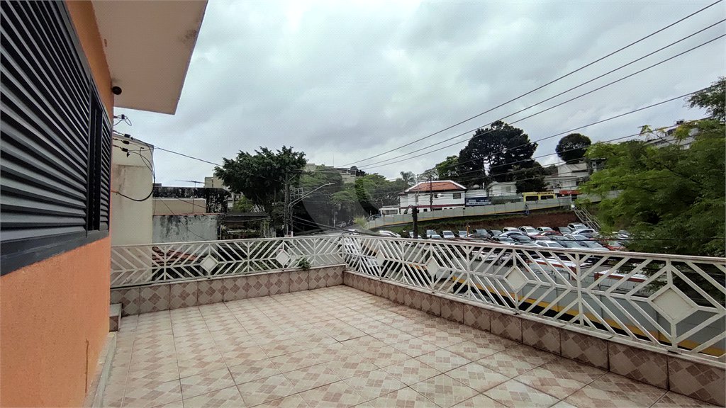 Sobrado à venda ou para alugar com 5 quartos, sendo 1 suíte, em Vila Parque Jabaquara, São Paulo, SP