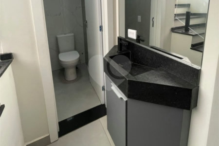 Casa à venda com 3 quartos, sendo 1 suíte, no condomínio Helena Maria, Sorocaba - SP
