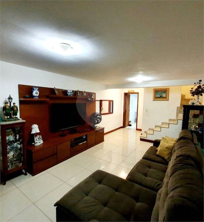 Casa à venda com 3 quartos, sendo 2 suítes, em Tijuca, Rio de Janeiro, RJ