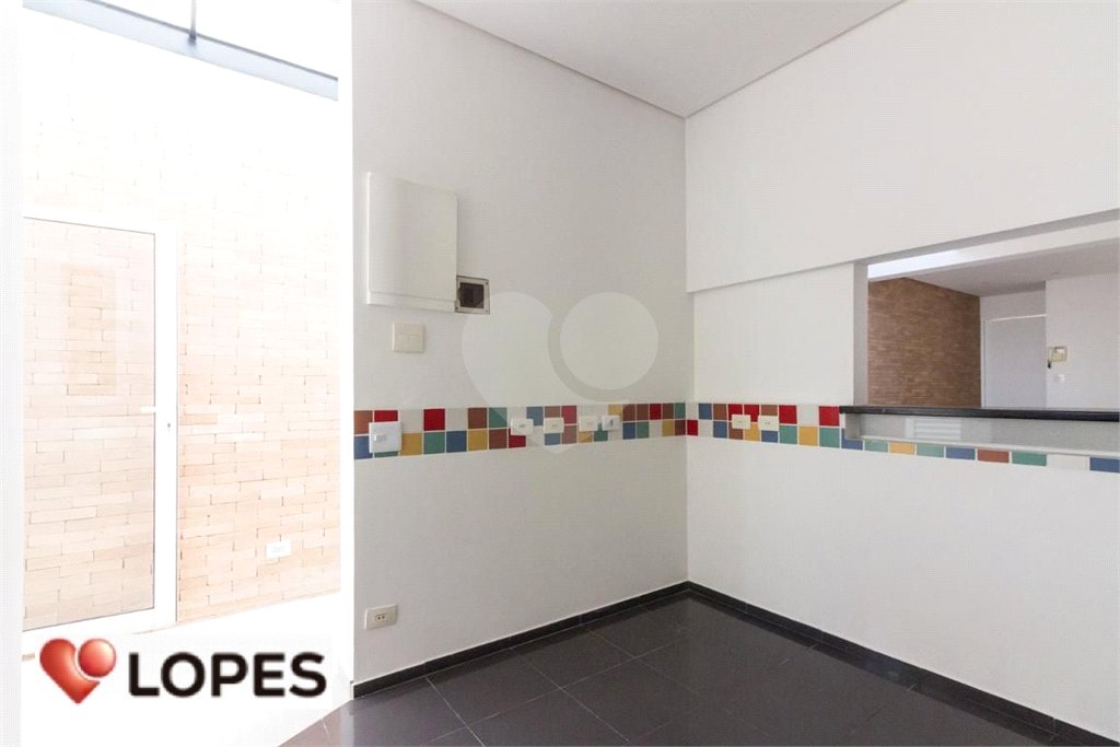 Casa à venda com 3 suítes em Santana, São Paulo, SP