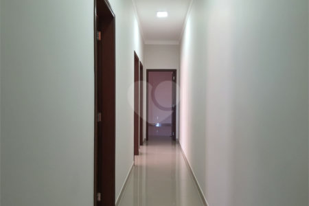 Casa à venda com 3 quartos, sendo 1 suíte,  no condomínio Residencial Reserva das Paineiras, Itapetininga - SP