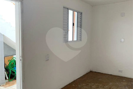 Sobrado à venda com 3 quartos em Vila Progredior, São Paulo, SP