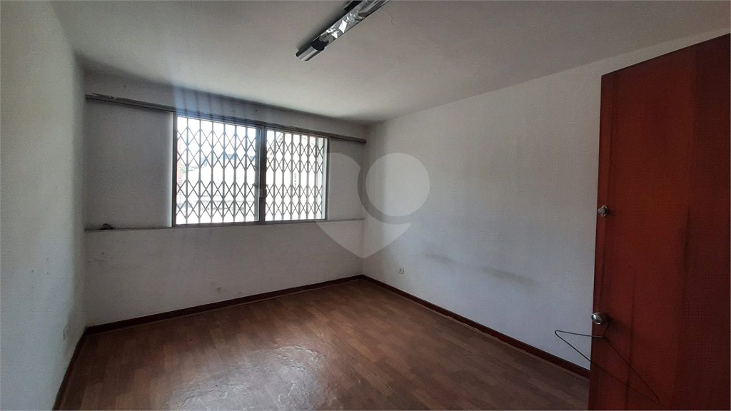 Sobrado à venda com 4 quartos, sendo 2 suítes, em Brooklin Paulista, São Paulo, SP