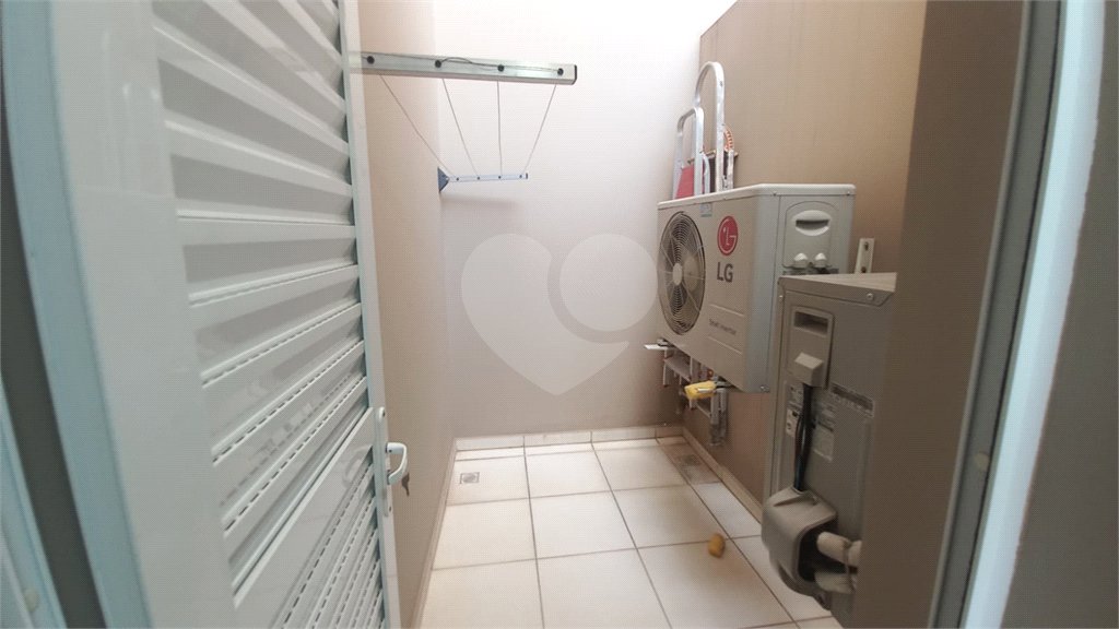 Apartamento à venda com 3 quartos, sendo 1 suíte,  em Além Ponte, Sorocaba, SP