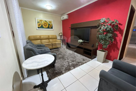 Casa à venda com 3 quartos em Engenheiro Carlos de Lacerda Chaves, Ribeirão Preto, SP
