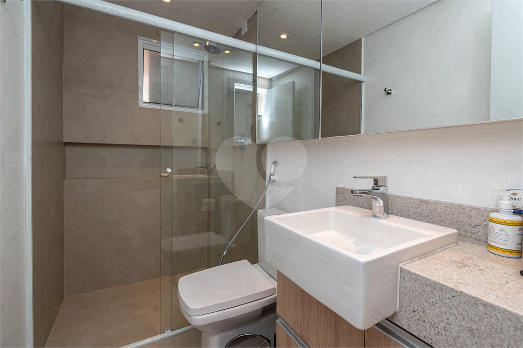 Apartamento à venda com 2 quartos, sendo 1 suíte,  em Pinheiros, São Paulo, SP