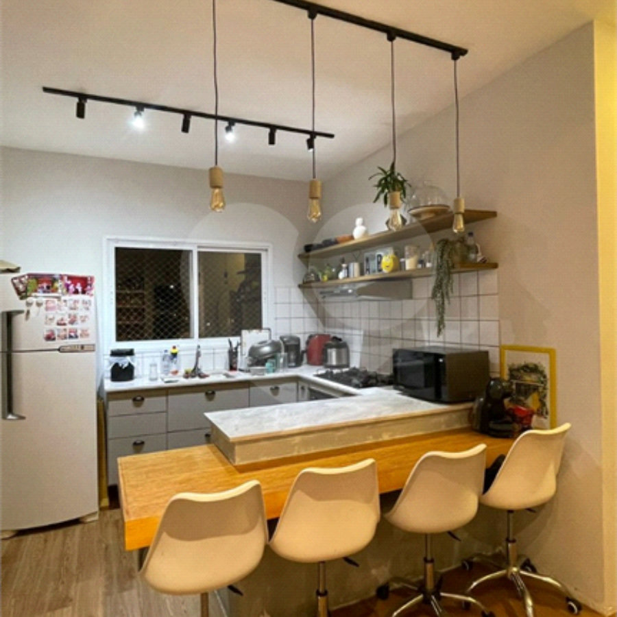 Apartamento à venda com 2 quartos em Jardim do Trevo, Atibaia, SP