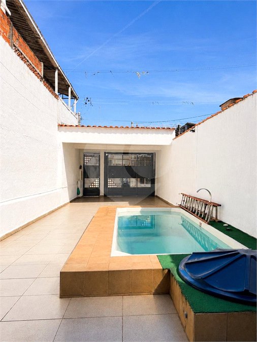 Casa à venda com 5 quartos, sendo 1 suíte, em Parque Edu Chaves, São Paulo, SP