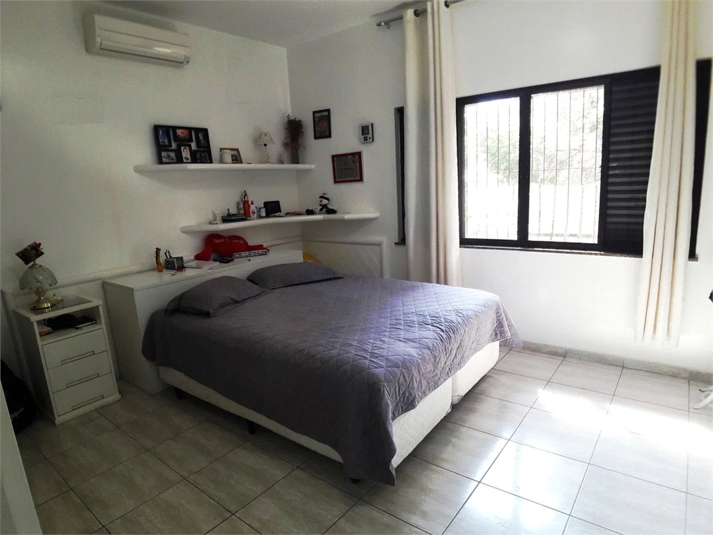 Casa à venda com 5 quartos, sendo 3 suítes, em Butantã, São Paulo, SP