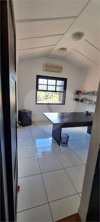 Sobrado à venda com 4 quartos, sendo 1 suíte, em Pacaembu, São Paulo, SP
