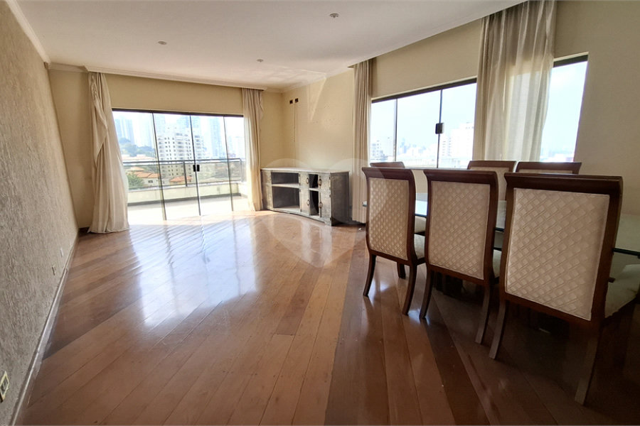 Casa à venda com 4 suítes em Santana, São Paulo, SP