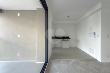 Apartamento à venda com 3 quartos, sendo 1 suíte, em Jardim Paulista, São Paulo, SP