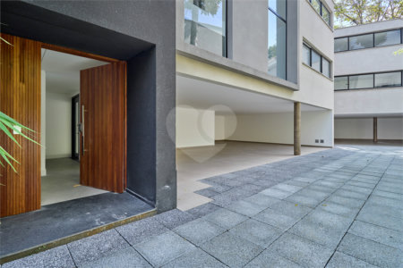 Casa à venda com 4 suítes no condomínio Liló, São Paulo - SP
