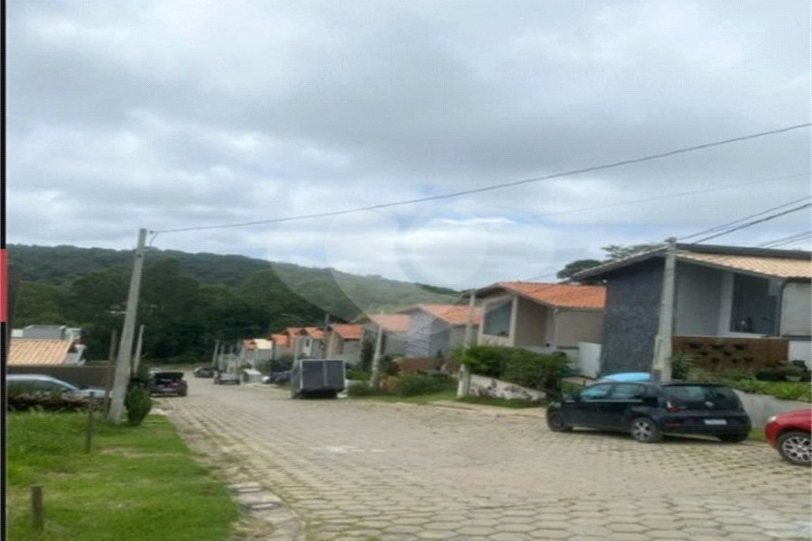 Terreno à venda no condomínio Águas de São Pedro, Mairiporã - SP