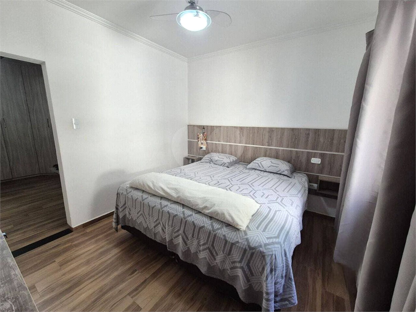 Casa à venda com 3 quartos, sendo 1 suíte,  em Vila Augusta, Sorocaba, SP