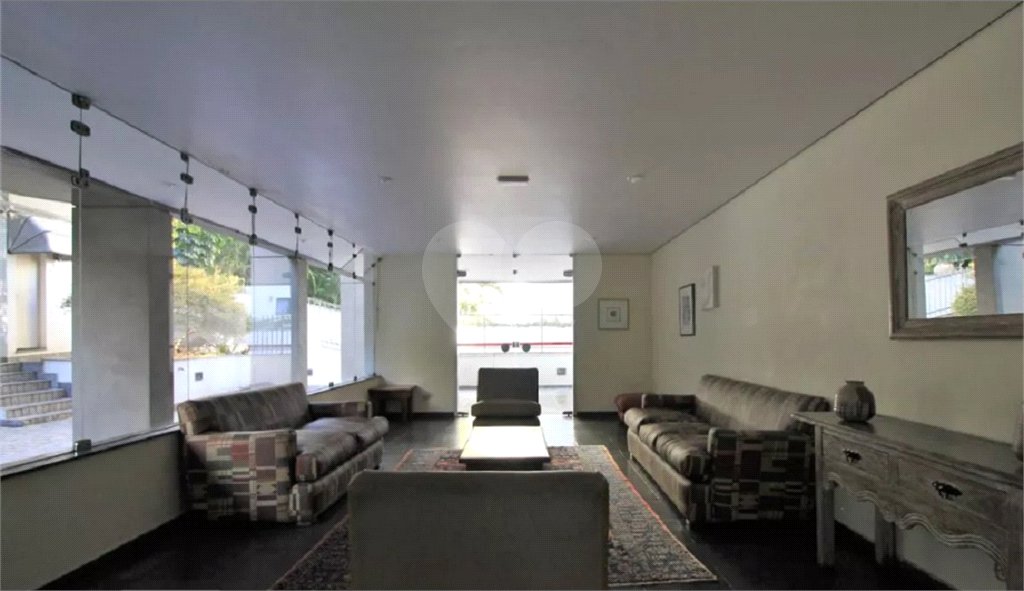 Apartamento à venda com 3 quartos, sendo 1 suíte, em Vila Andrade, São Paulo, SP