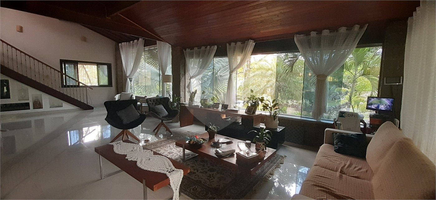 Casa à venda com 2 suítes em Campo Grande, Rio de Janeiro, RJ
