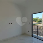 Casa de Vila à venda com 2 quartos em Wanel Ville, Sorocaba, SP