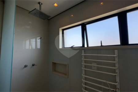 Casa à venda com 6 quartos, sendo 3 suítes, no condomínio Jardim Vila Paradiso, Indaiatuba - SP