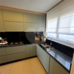 Apartamento à venda com 4 suítes em Vila Embaré, Valinhos, SP