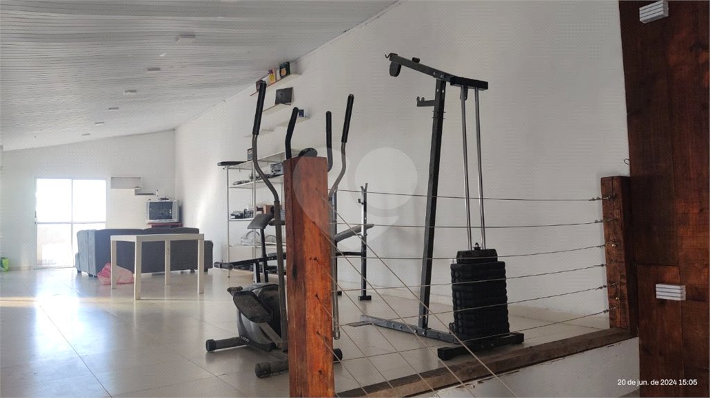 Casa à venda com 6 quartos, sendo 1 suíte, no condomínio Cafezal IV, Itupeva - SP