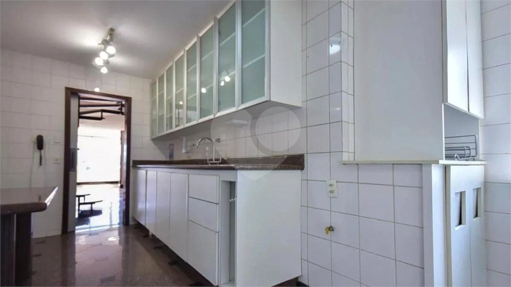 Cobertura à venda com 3 quartos, sendo 2 suítes,  em Paraíso do Morumbi, São Paulo, SP