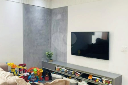 Apartamento à venda com 2 quartos, sendo 1 suíte, em Vila Paiva, São Paulo, SP