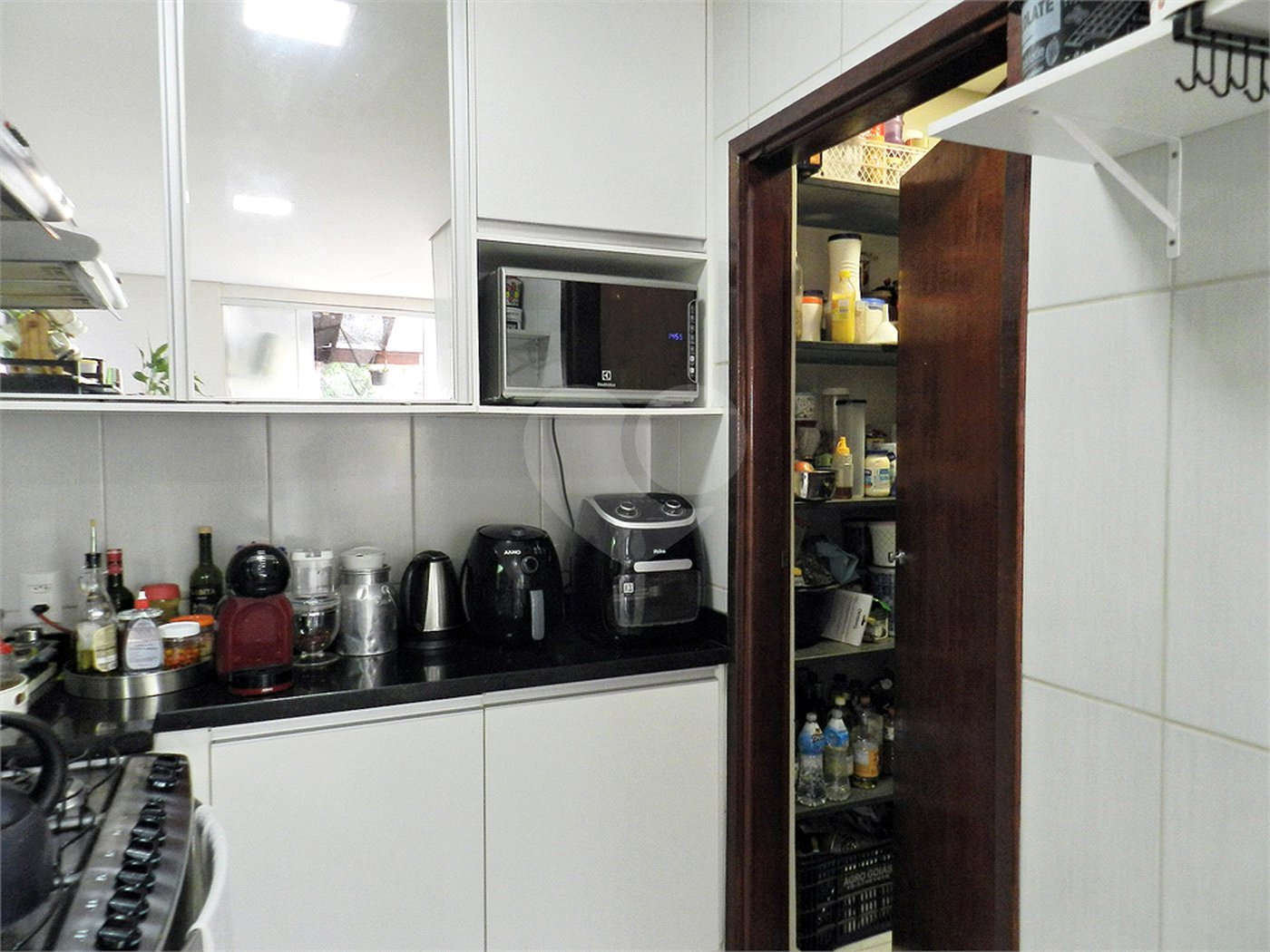 Casa à venda com 4 quartos, sendo 2 suítes, no condomínio Evidence Resort, Ribeirão Preto - SP