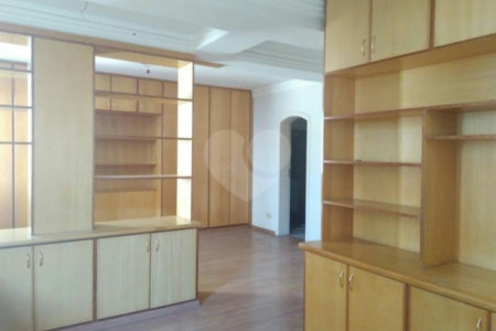 Casa à venda com 4 quartos, sendo 3 suítes, em Vila Maria Alta, São Paulo, SP