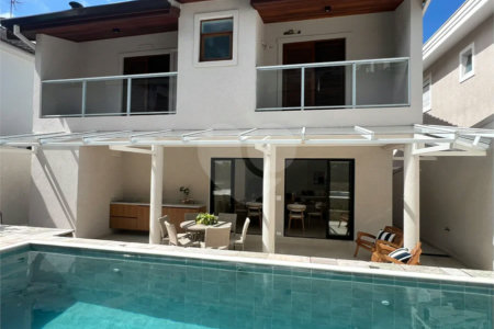 Casa à venda com 4 suítes no condomínio Alphaville 3, Santana de Parnaíba - SP