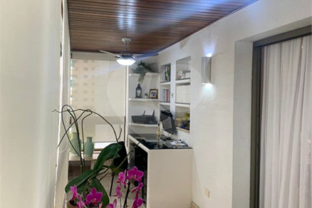 Apartamento à venda com 3 suítes em Vila Suzana, São Paulo, SP