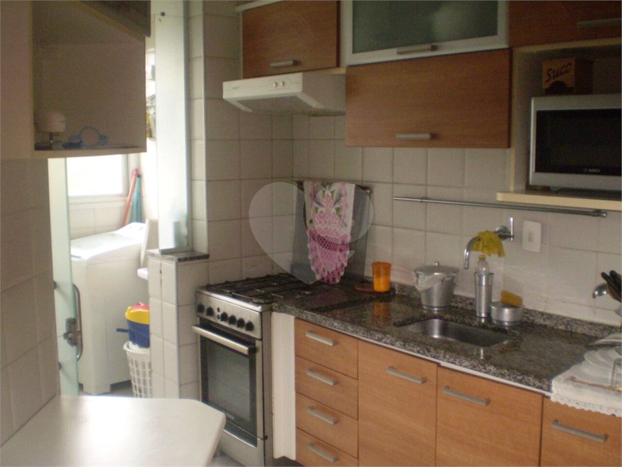 Apartamento à venda com 2 quartos em Jardim Ivana, São Paulo, SP