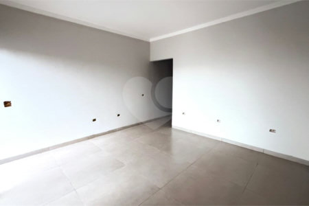 Casa à venda com 2 quartos, sendo 1 suíte,  em Nova Tres Lagoas, Três Lagoas, MS